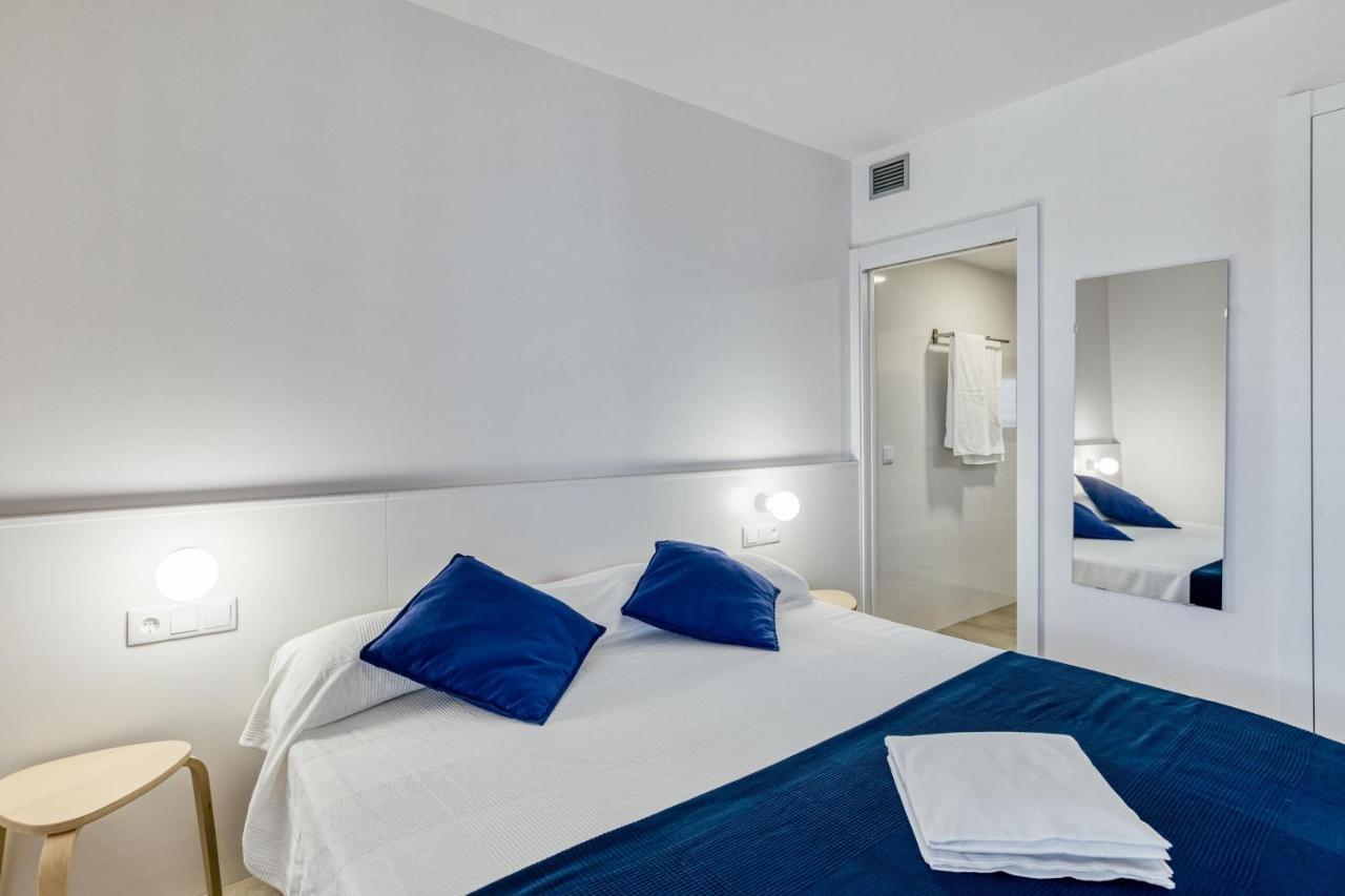 Pelosa Apartment Roses Bagian luar foto