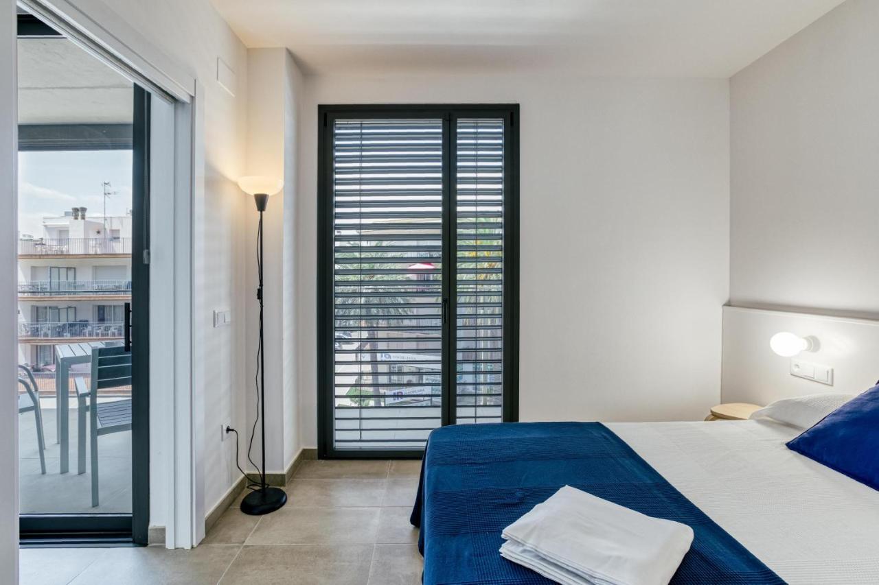 Pelosa Apartment Roses Bagian luar foto